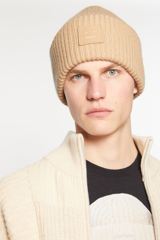 (image for) Perfect Large face logo beanie